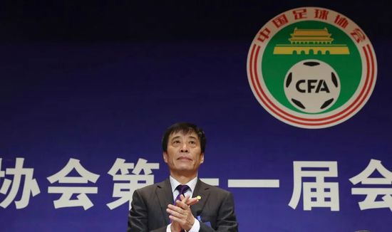 caoporm碰最新免费公开视频